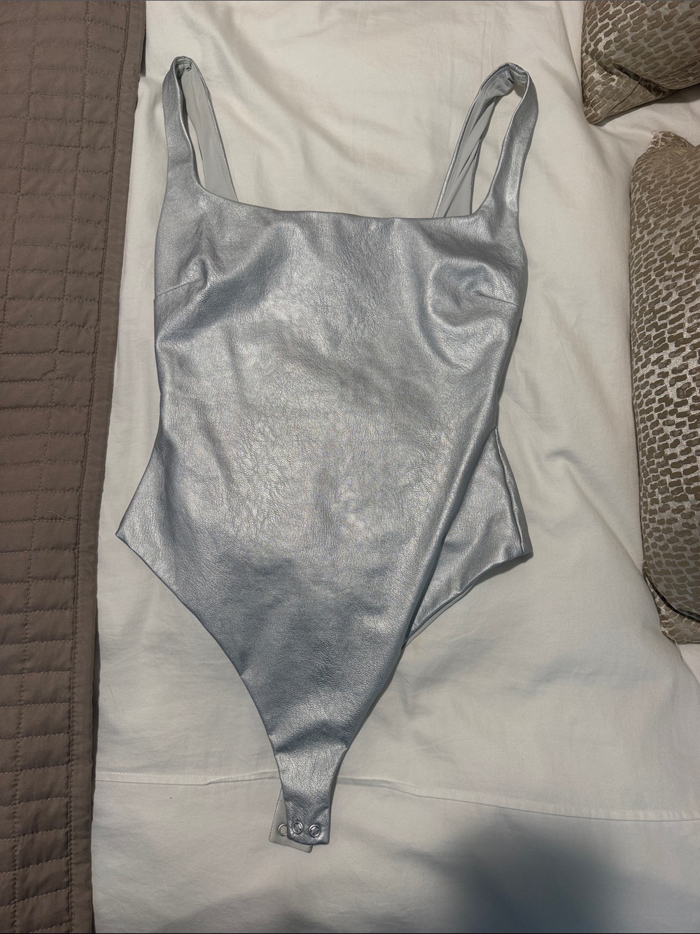 naked wardrobe Light Gray Square Neck Bodysuit